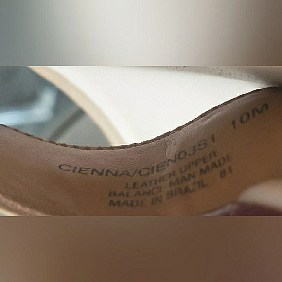 S M Chic Size 10 Tan Leather Block Heel Going Out Dress Sandals - Picture 3 of 4